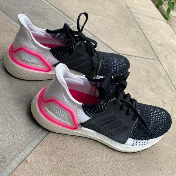 Adidas Running Shoes- Size 8 women / 6.5 men - Picture 1 of 8